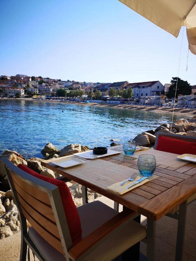 Guest House Adria 2 Primosten Bagian luar foto