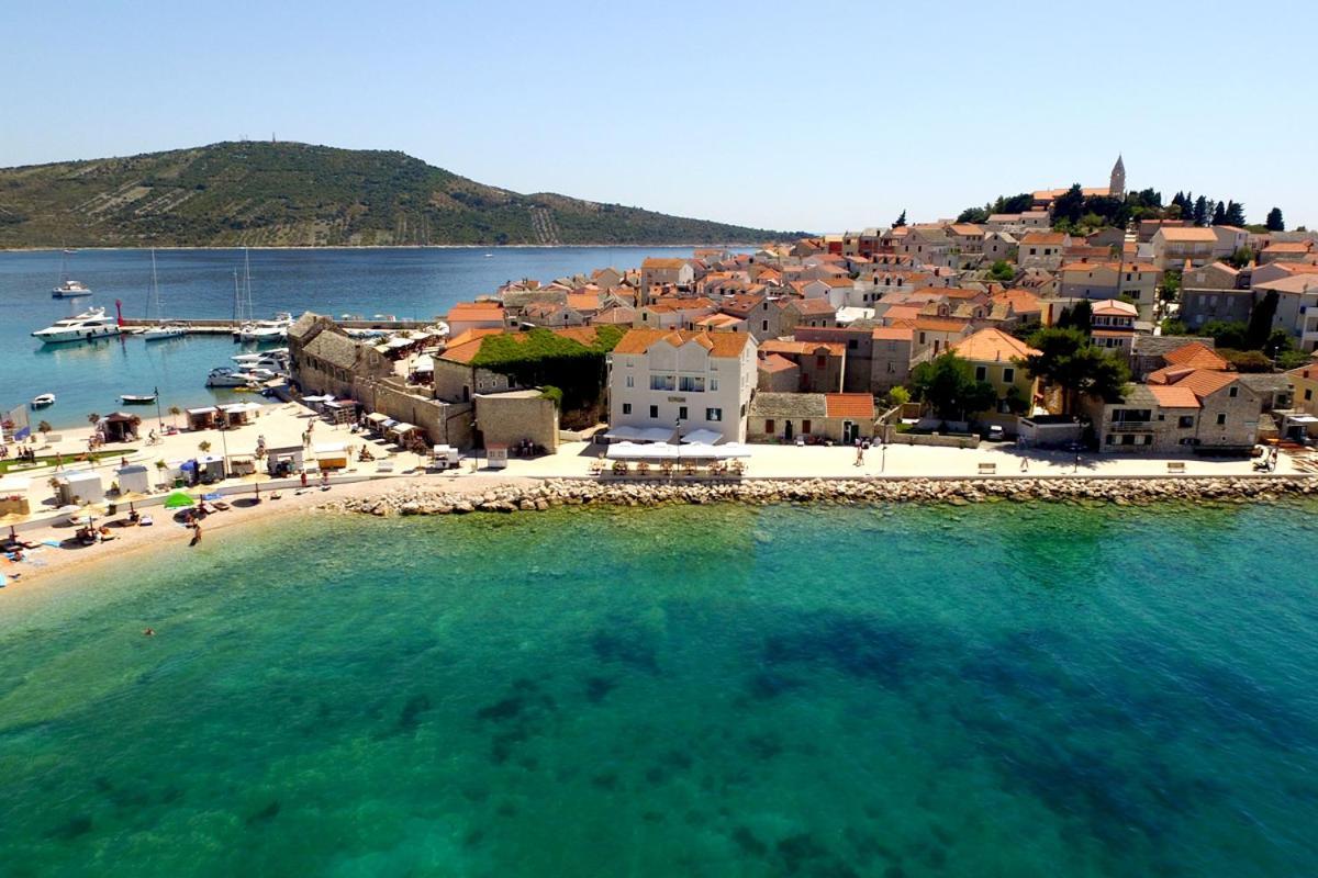 Guest House Adria 2 Primosten Bagian luar foto